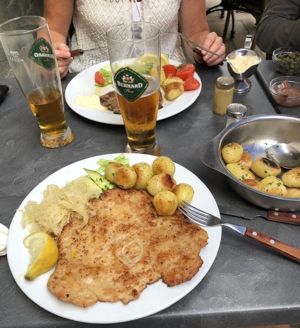 schnitzel på Mozarteum
